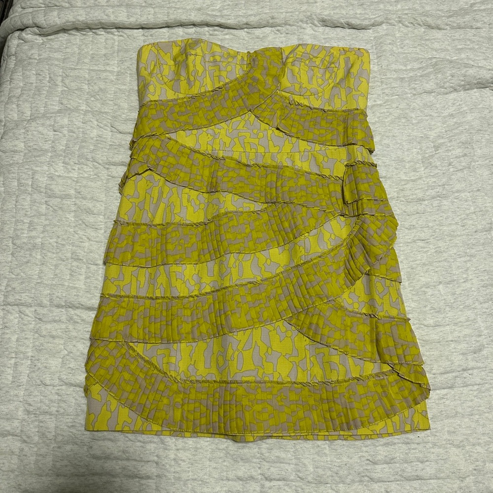Cynthia Steffe yellow and gray ruffle strapless cocktail dress